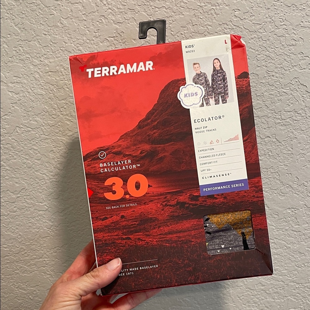 Terramar Kids Baselayer 30 Half Zip Pullover Youth L NWT Thermal Ski Snow
